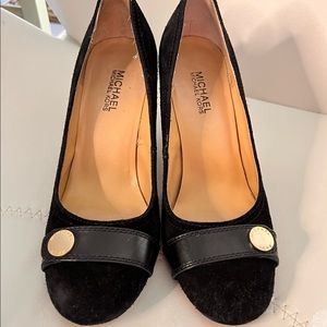 Michael Kors Black Suede Harness Pump 7.5 in original box